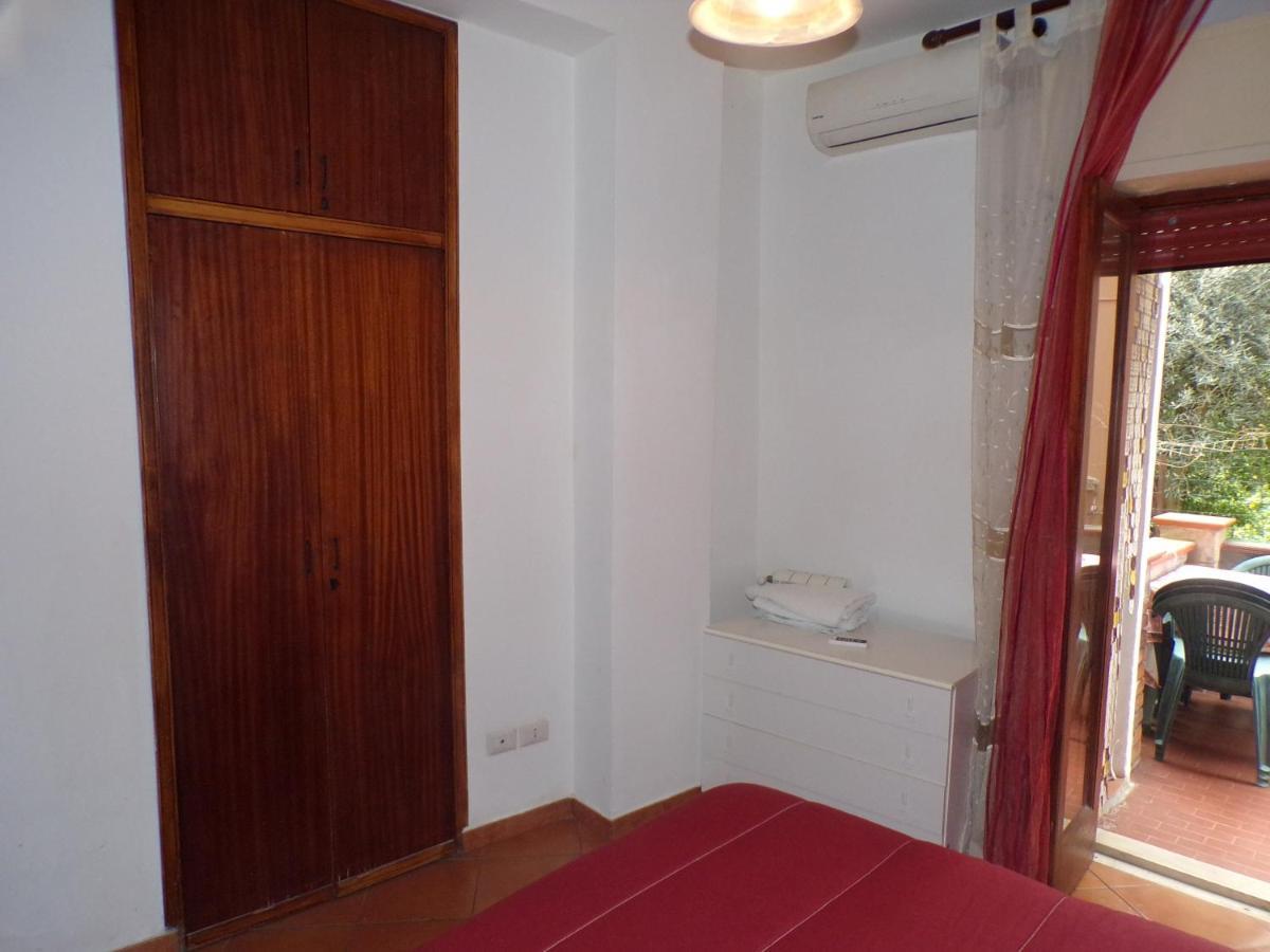 Il Porticciolo Apartment Giardini Naxos Luaran gambar